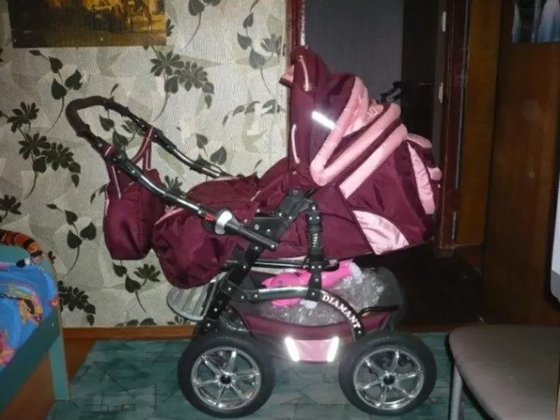 Продаётся детская коляска трансформер. Производство: Польша. 