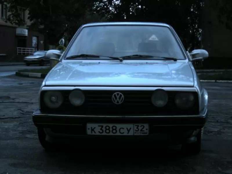 Продаётся автомобиль volkswagen Golf-2 